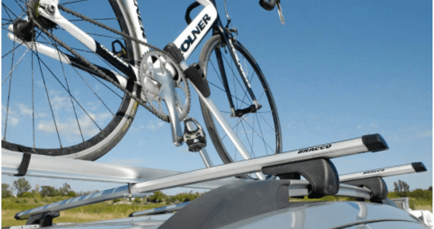 Detalle: Portabicicleta BRACCO Universal de Techo