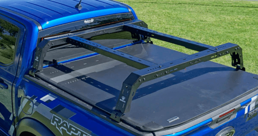 Detalle: Low Rack completo regulable universal